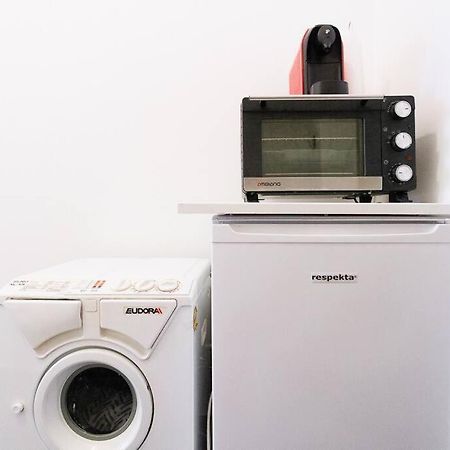 Urban Capsule Apartment - Near Mariahilfer Strasse Vienna Luaran gambar