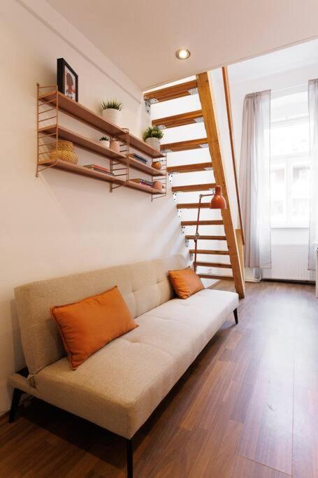 Urban Capsule Apartment - Near Mariahilfer Strasse Vienna Luaran gambar